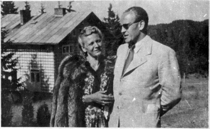 Оскар и Эмилия. Судеты, 1942 г.